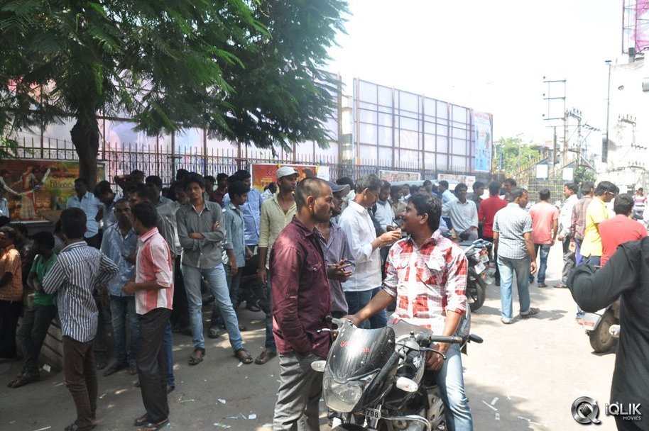 Govindhudu-Andari-Vaadele-Movie-Hungama